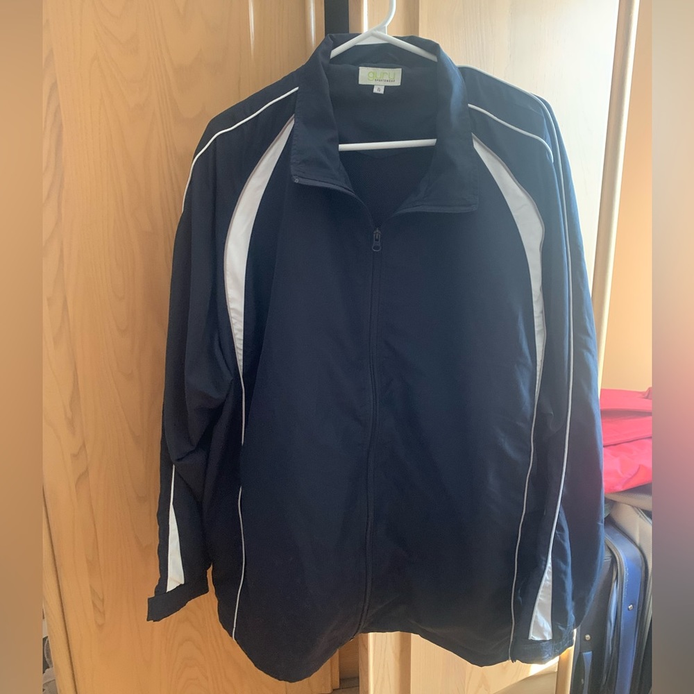 Mens XL navy blue track suit New with tags on made by Guru sportswear.